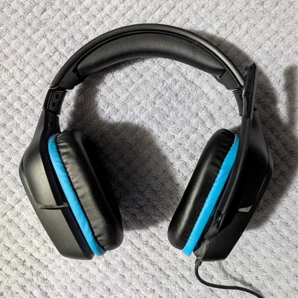 Logitech G432 Headset - Picture 4 of 11